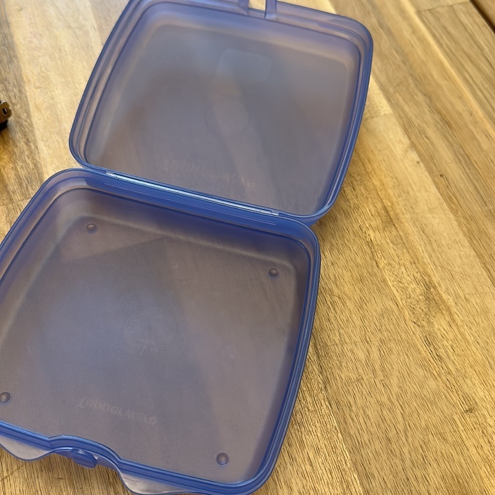 TUPPERWARE bundle - Picture 3 of 7